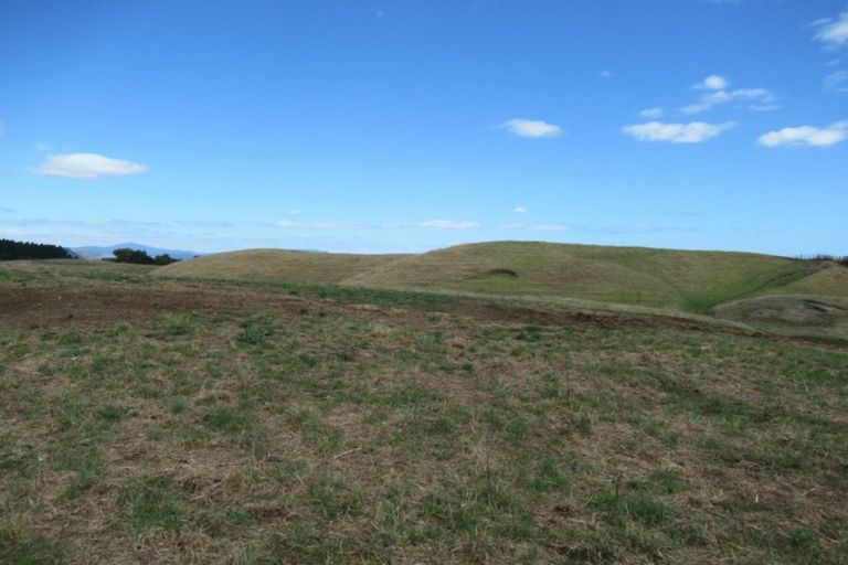 Photo of property in 451 Kuku Beach Road, Kuku, Levin, 5570