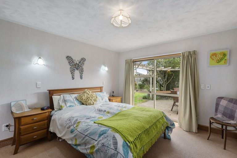 Photo of property in 10 Gimblett Court, Levin, 5510