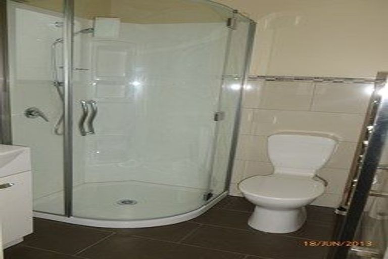 Photo of property in 30 Kinloch Place, Papakowhai, Porirua, 5024