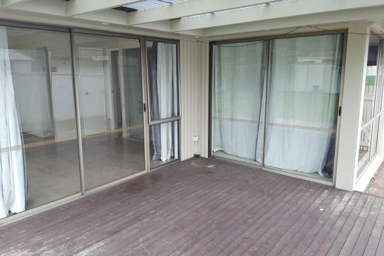 Photo of property in 26 Butley Drive, Farm Cove, Auckland, 2012