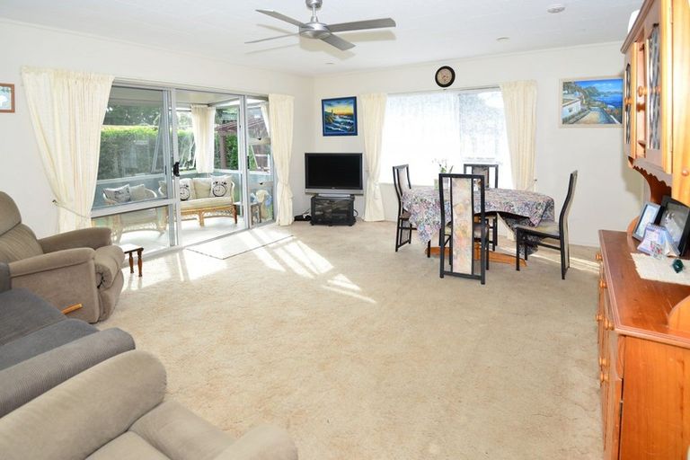 Photo of property in 13a The Circle, Manly, Whangaparaoa, 0930