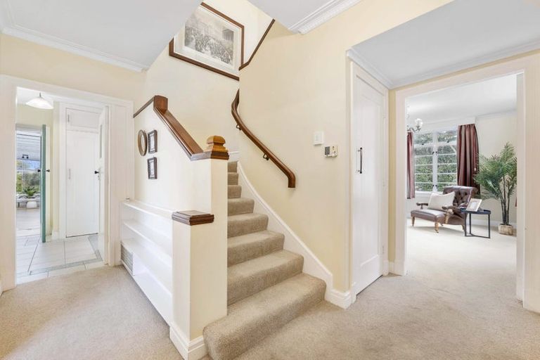 Photo of property in 174 Brooklands Road, Vogeltown, New Plymouth, 4310