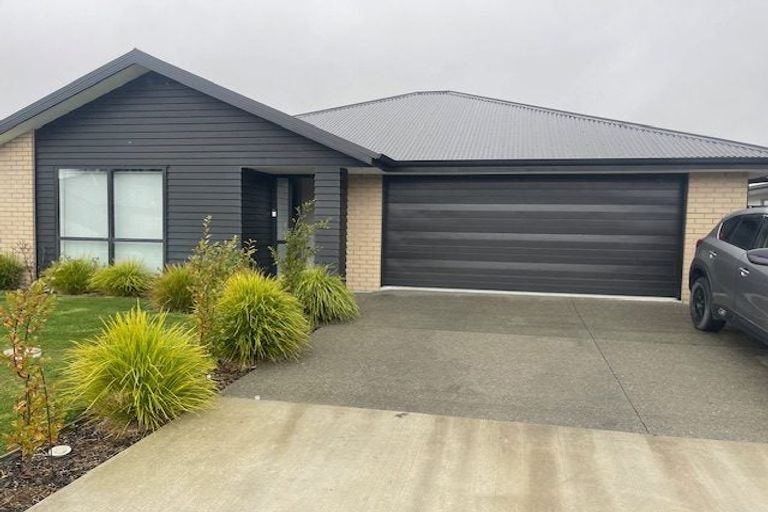 Photo of property in 48 Quinn Crescent, Woodend, 7610