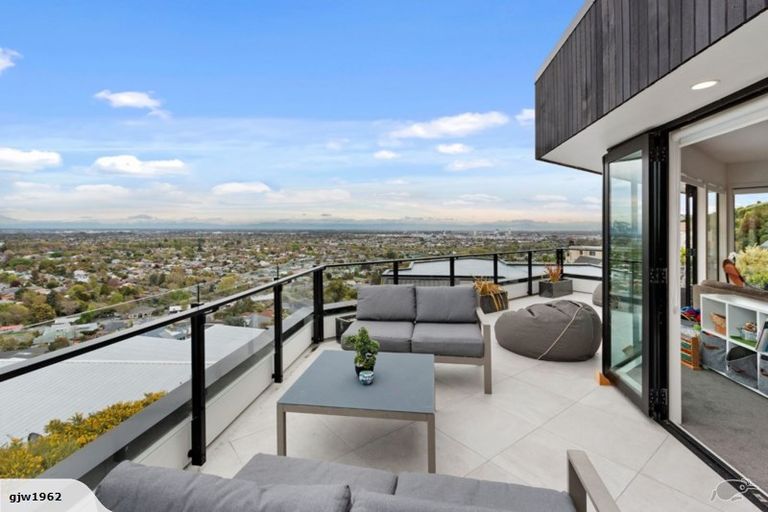 Photo of property in 1/8 Lookaway Place, Huntsbury, Christchurch, 8022