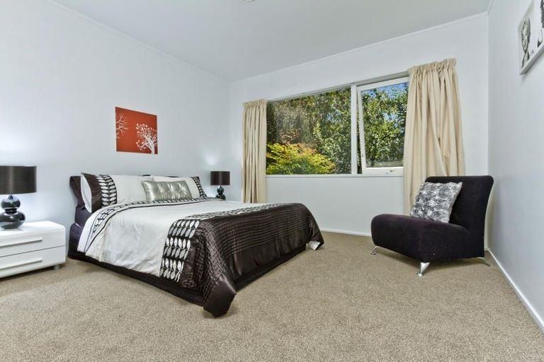 Photo of property in 1/4 Betsland Crescent, Hillcrest, Auckland, 0627