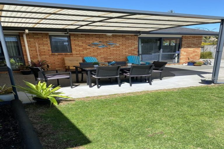 Photo of property in 2 Wakatere Place, Thames, 3500