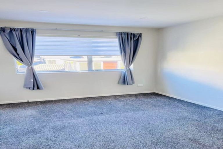 Photo of property in 135c Macleans Road, Howick, Auckland, 2014