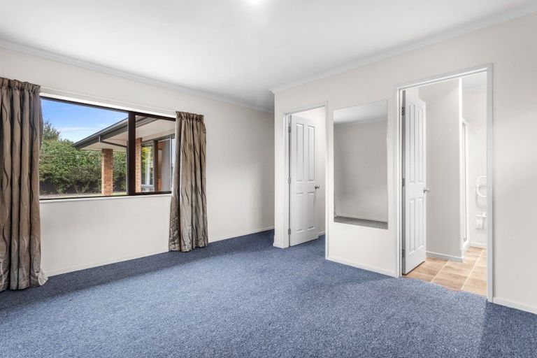 Photo of property in 117a Kippenberger Avenue, Rangiora, 7400