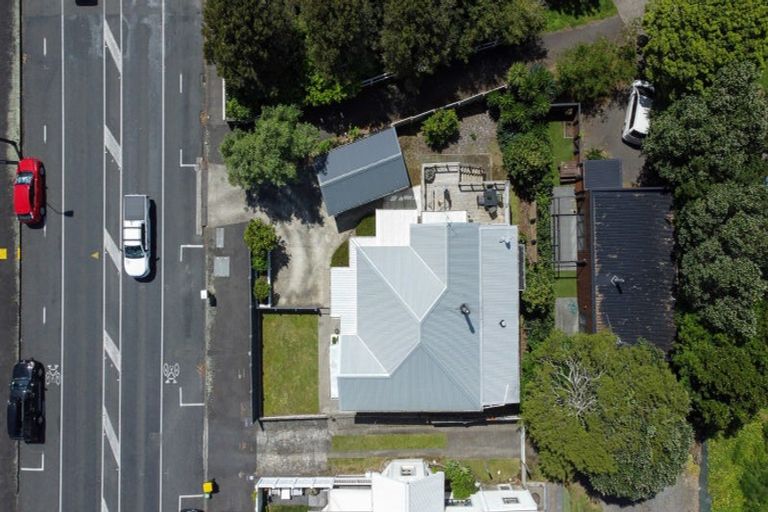 Photo of property in 420 Devon Street East, Strandon, New Plymouth, 4312
