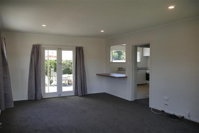 Photo of property in 37 West End Avenue, Woodhill, Whangarei, 0110