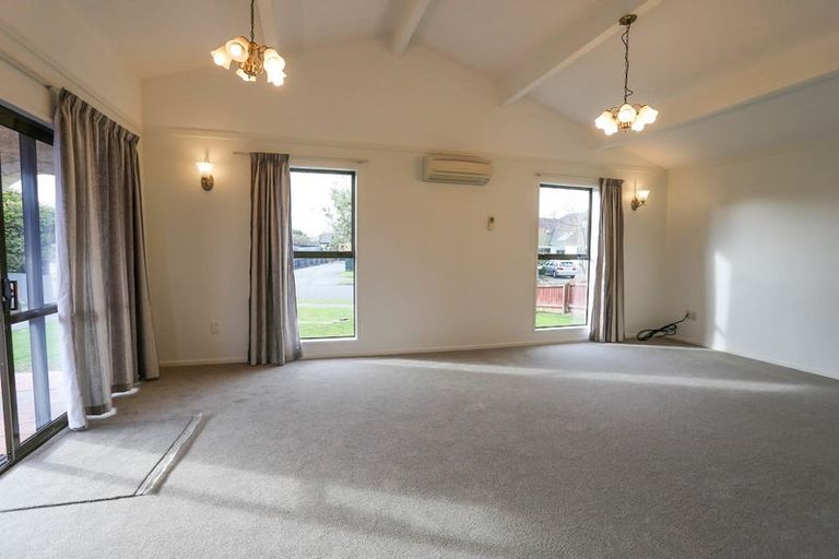 Photo of property in 6 Lochmore Street, Bishopdale, Christchurch, 8051