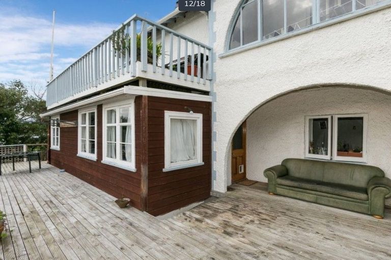 Photo of property in 7 Crawford Road, Kilbirnie, Wellington, 6022