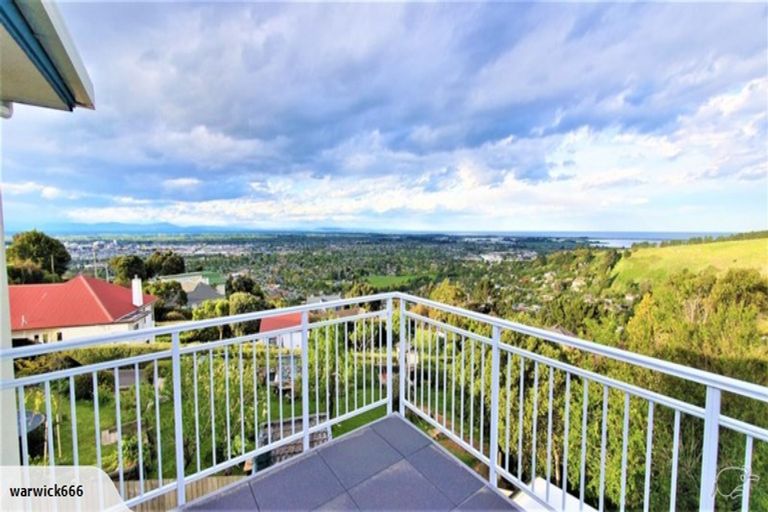 Photo of property in 103 Huntsbury Avenue, Huntsbury, Christchurch, 8022