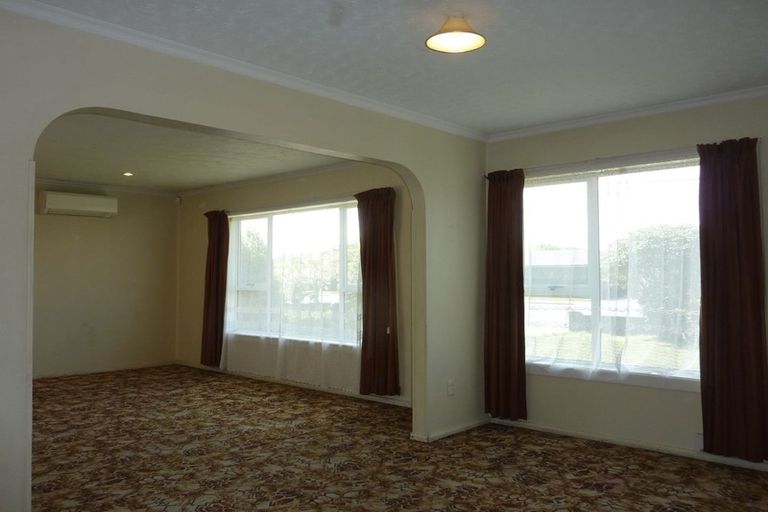 Photo of property in 90 Neill Street, Hornby, Christchurch, 8042