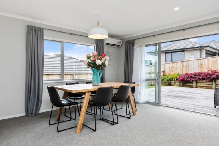 Photo of property in 319 Lakes Boulevard, Pyes Pa, Tauranga, 3112