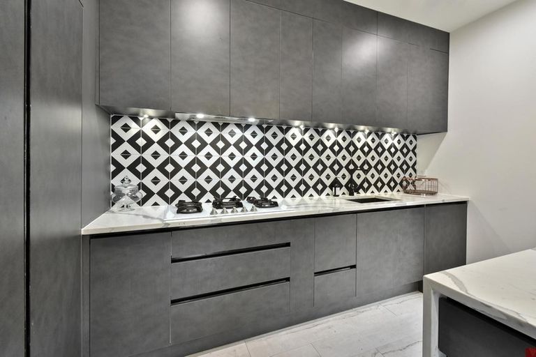 Photo of property in 63a Thompson Terrace, Manurewa, Auckland, 2102