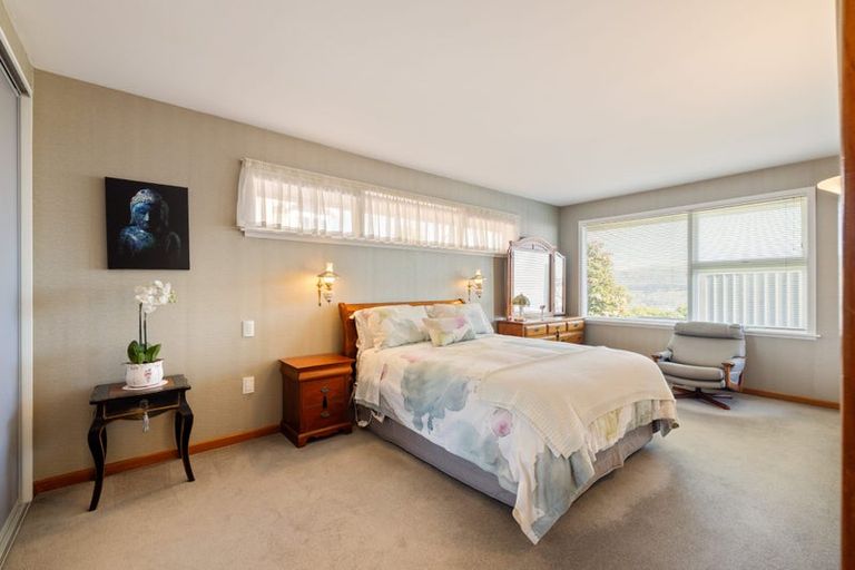 Photo of property in 8 Michael Avenue, Mount Pleasant, Christchurch, 8081