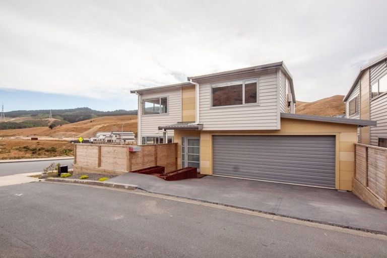 Photo of property in 22 Rochdale Drive, Churton Park, Wellington, 6037