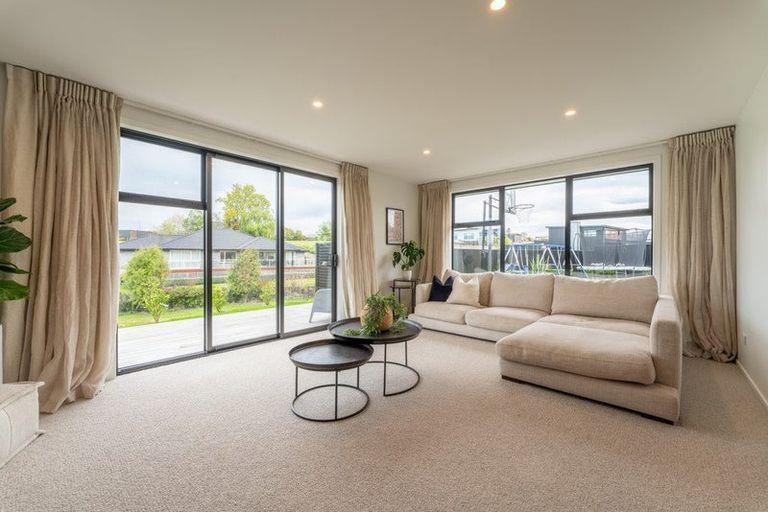 Photo of property in 43 Meadowstone Street, Gleniti, Timaru, 7910