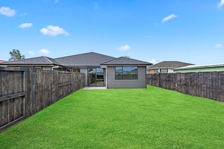 Photo of property in 2/13 Tongariro Street, Chartwell, Hamilton, 3210