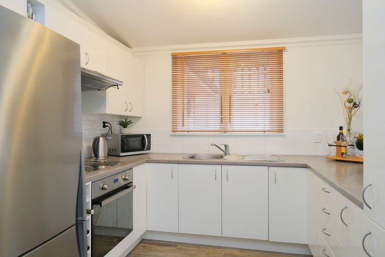 Photo of property in 79 Marion Street, Macandrew Bay, Dunedin, 9014