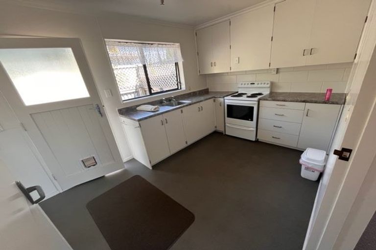 Photo of property in 32b Newcastle Street, Hokowhitu, Palmerston North, 4410