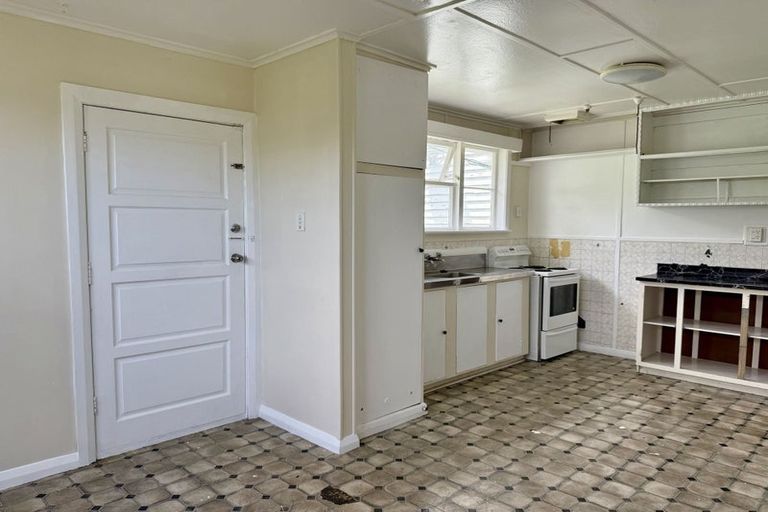 Photo of property in 63 Mungavin Avenue, Ranui, Porirua, 5024
