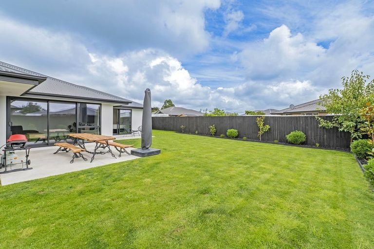 Photo of property in 12 Lunn Crescent, Leeston, 7632