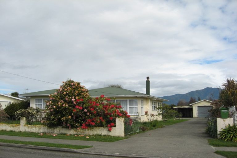 Photo of property in 34 Meihana Street, Takaka, 7110