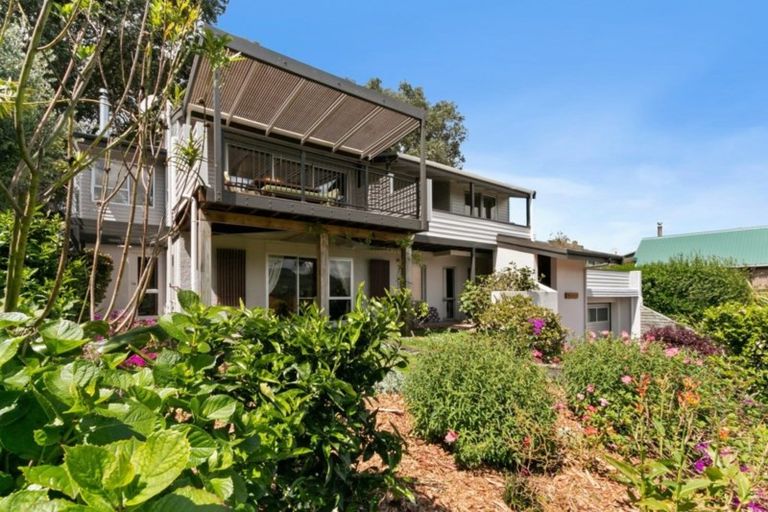 Photo of property in 18 Moana Drive, Tanners Point, Katikati, 3177