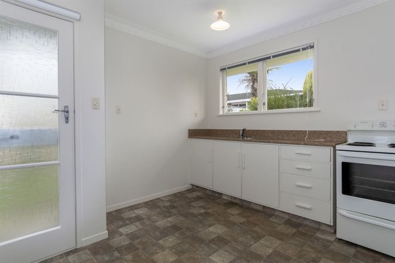 Photo of property in 4 Linklater Avenue, Bellevue, Tauranga, 3110