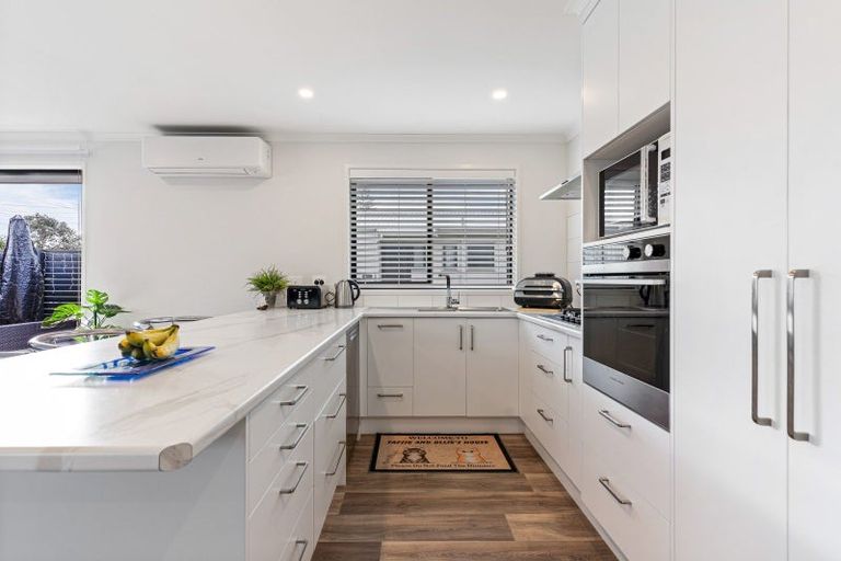 Photo of property in 308a Given Avenue, Whangamata, 3620