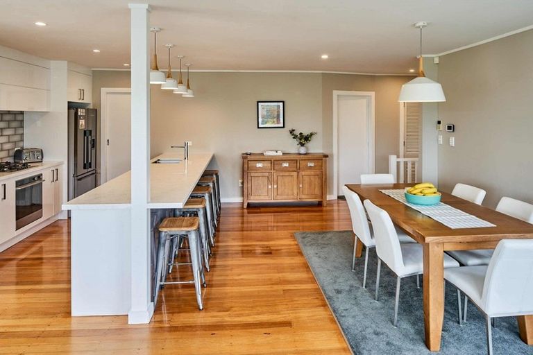 Photo of property in 25 Punjab Street, Khandallah, Wellington, 6035