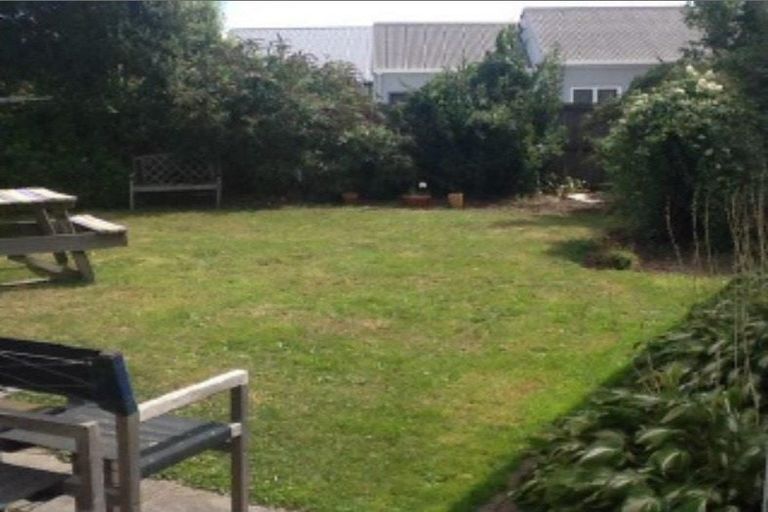Photo of property in 9 Woodchester Avenue, Richmond, Christchurch, 8013