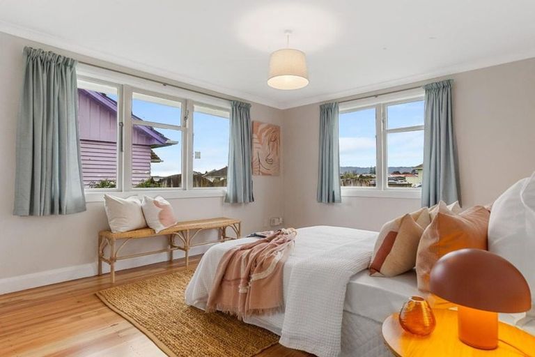 Photo of property in 14 Awatea Street, Levin, 5510