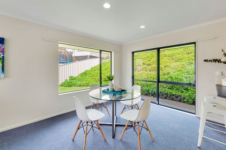 Photo of property in 16 Lizzie Lane, Clover Park, Auckland, 2019