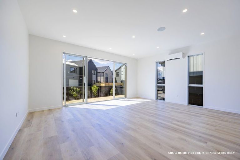 Photo of property in 77d Schoolside Road, Kumeu, 0810