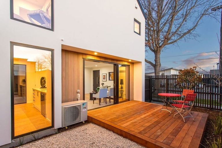 Photo of property in 1/125 Canon Street, Edgeware, Christchurch, 8013