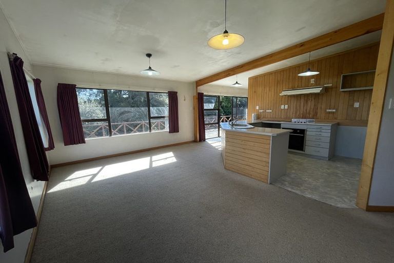 Photo of property in 50 Eugenia Rise, Totara Heights, Auckland, 2105