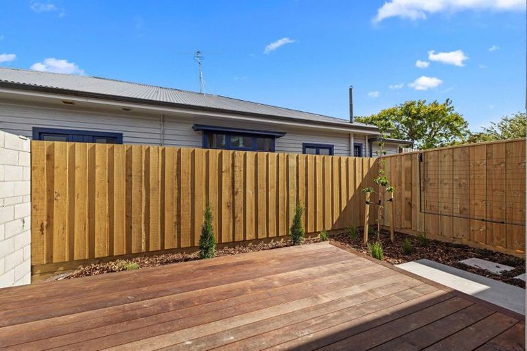 Photo of property in 2/228 Cranford Street, St Albans, Christchurch, 8014