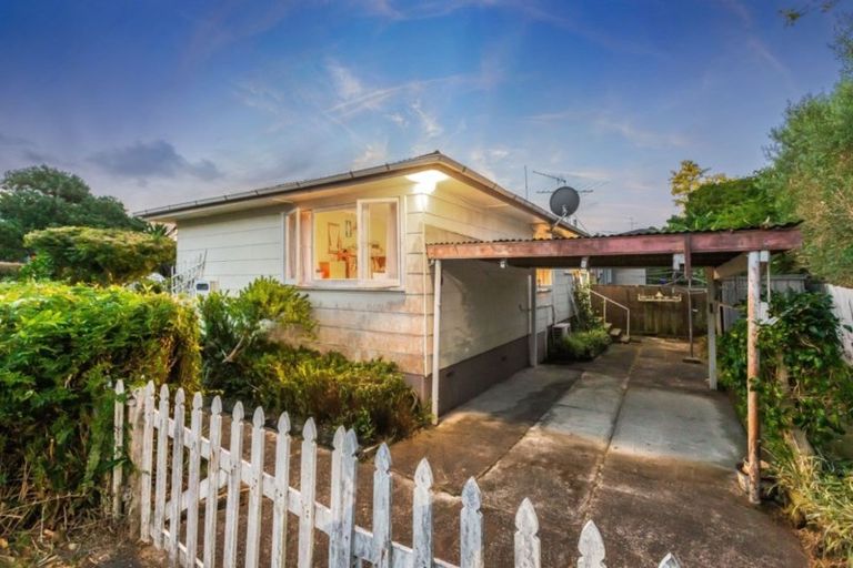 Photo of property in 75 Fourth Avenue, Woodhill, Whangarei, 0110