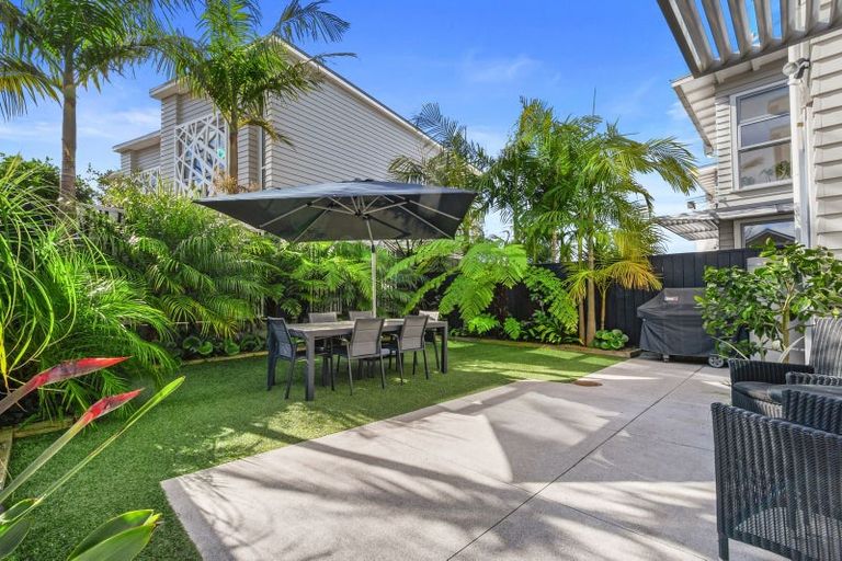 Photo of property in 166 Clark Road, Hobsonville, Auckland, 0616