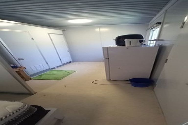 Photo of property in 7 Vimy Place, Mangere, Auckland, 2022