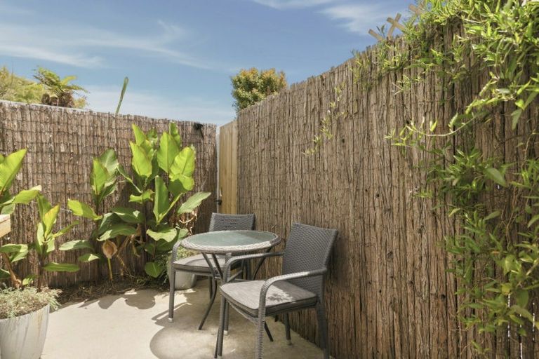 Photo of property in 5 Marjorie Lane, Papamoa Beach, Papamoa, 3118