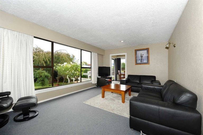 Photo of property in 3 Eastling Street, Bishopdale, Christchurch, 8053