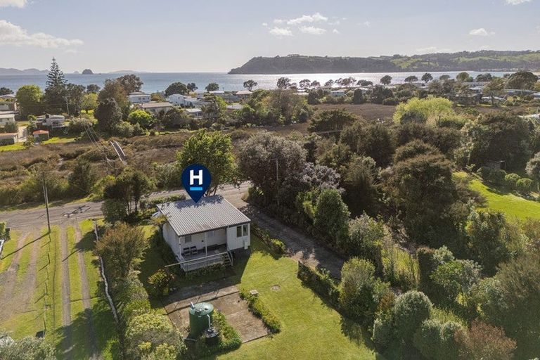 Photo of property in 943 Purangi Road, Cooks Beach, Whitianga, 3591