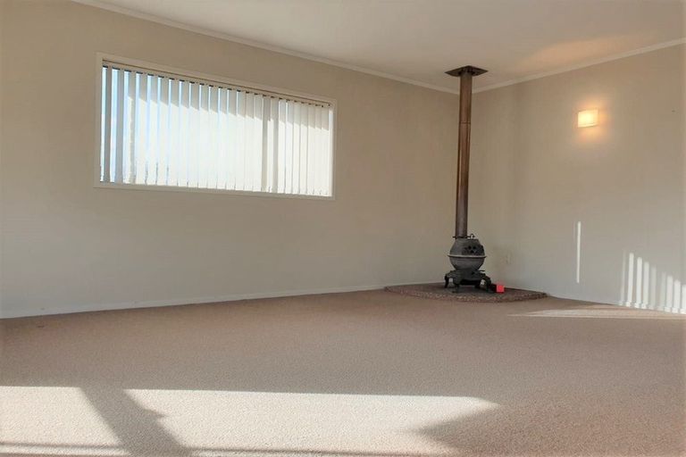 Photo of property in 1/723 Beach Road, Browns Bay, Auckland, 0630