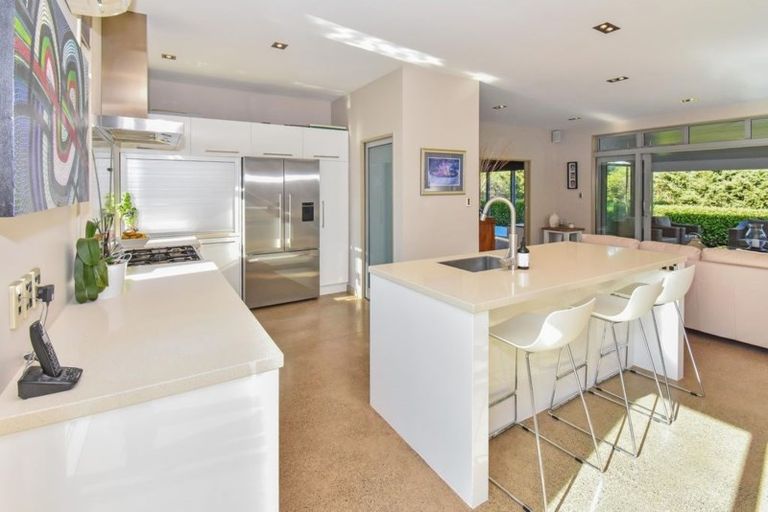 Photo of property in 12 Tuakura Way, The Gardens, Auckland, 2105