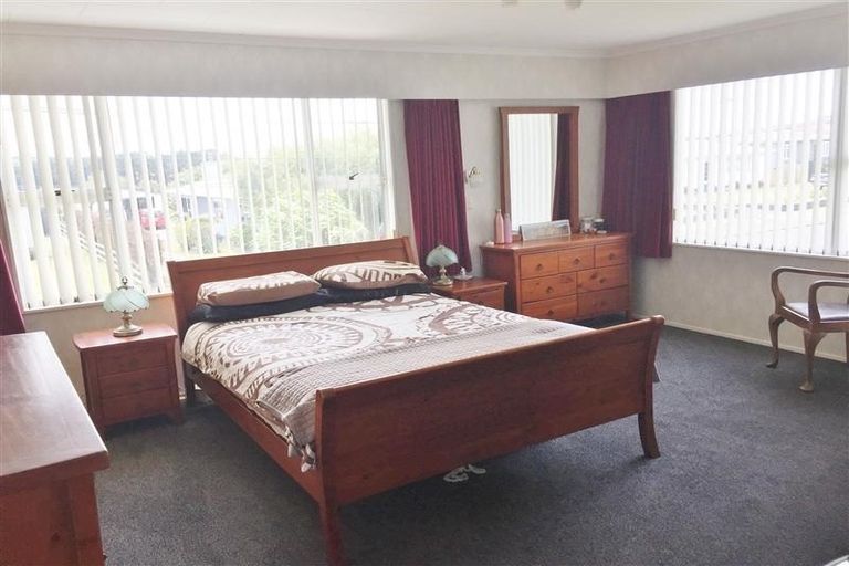 Photo of property in 6 Murch Place, Tawhero, Whanganui, 4500