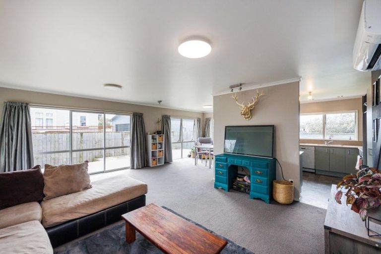 Photo of property in 3 Lambert Street, Marton, 4710